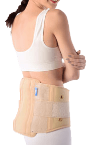 Countoured sacro lumber belt with side straps